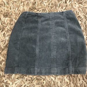 Womens Pacsun Blue/Green Corduroy Skirt. Size 23.